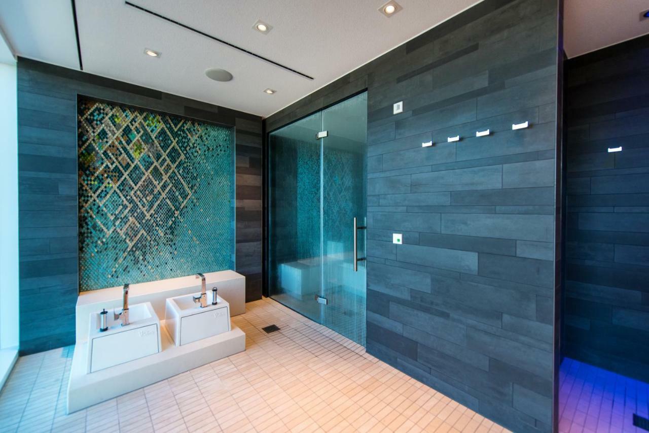 Faehrhaus Koblenz Hotel ภายนอก รูปภาพ A shower room