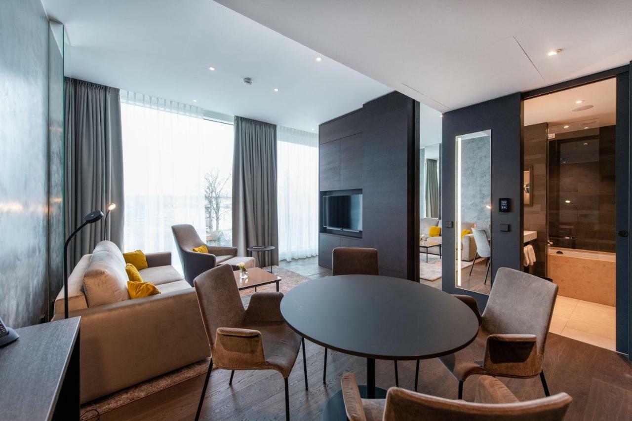 Faehrhaus Koblenz Hotel ภายนอก รูปภาพ A suite at the hotel