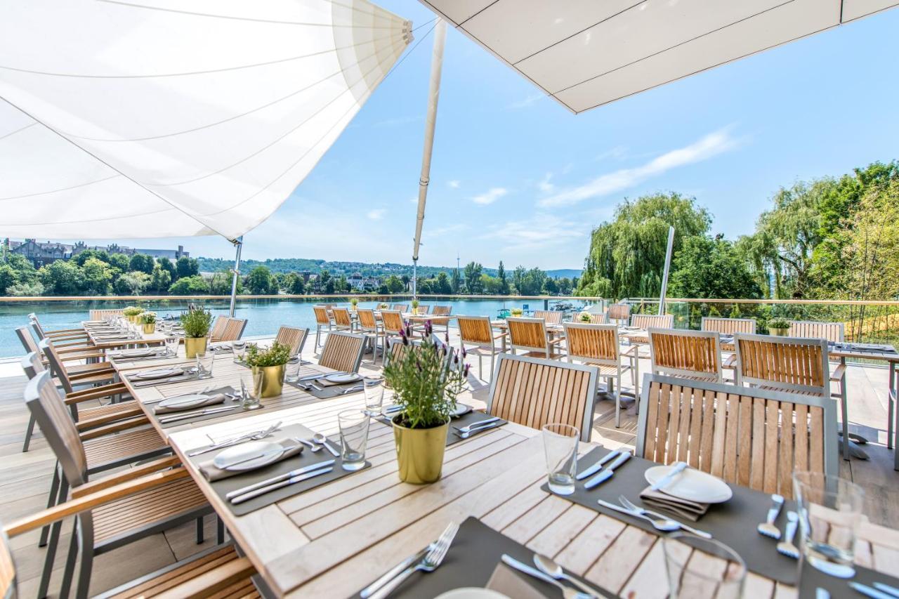 Faehrhaus Koblenz Hotel ภายนอก รูปภาพ The restaurant on the top deck